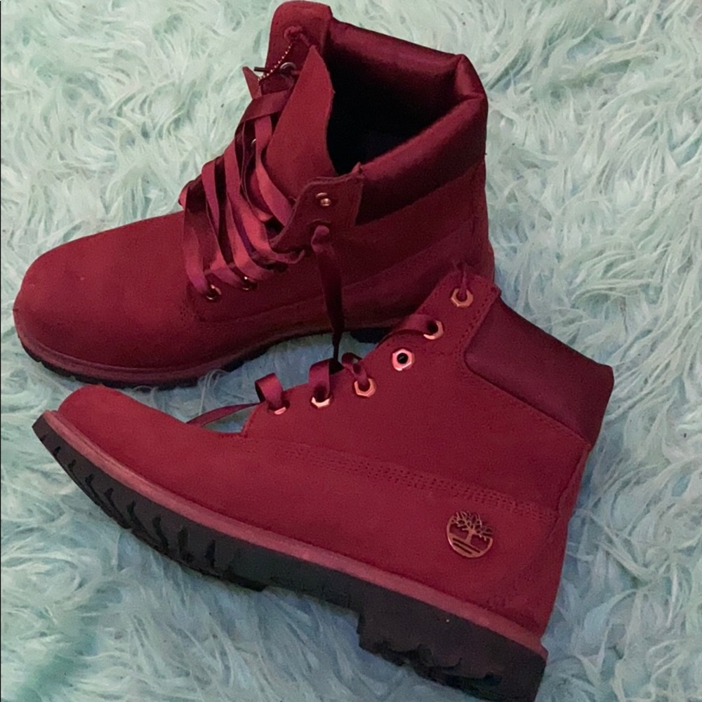 Maroon Timberlands